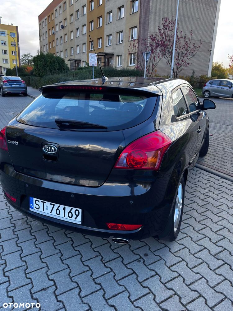 Kia ProCeed - 4
