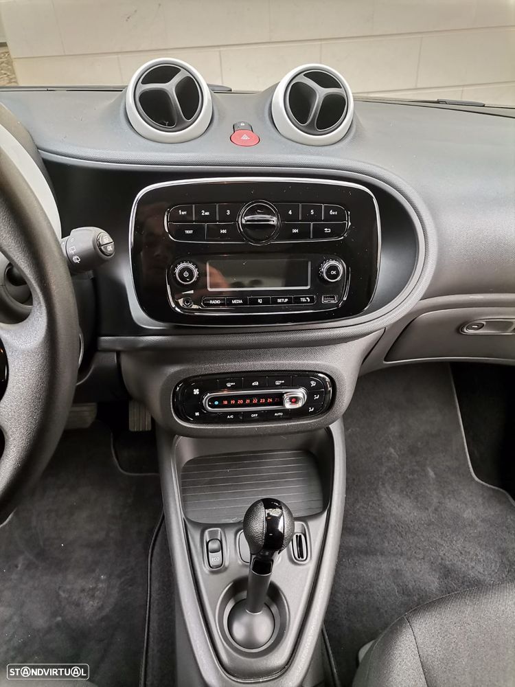 Smart ForTwo Coupé EQ passion - 11