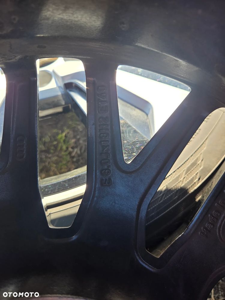 Felga aluminiowa Audi A4 S4 B9 18 Cali 8W0601025Q E-8.0Jx18H2 ET 40 245/40R18 93Y Hankook Ventus S1 Evo2 DOT 0524 2024 Rok - 16