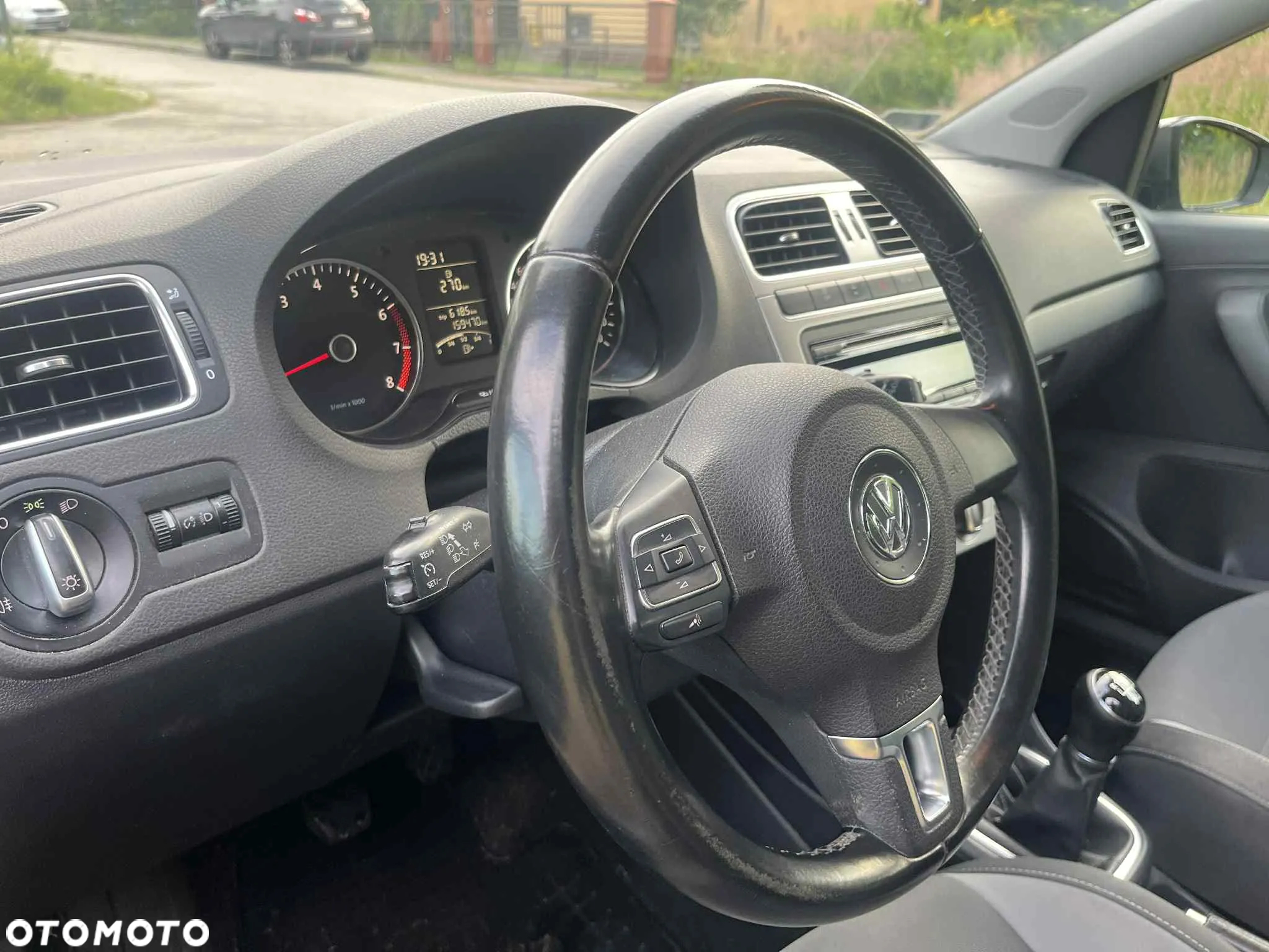 Volkswagen Polo - 8