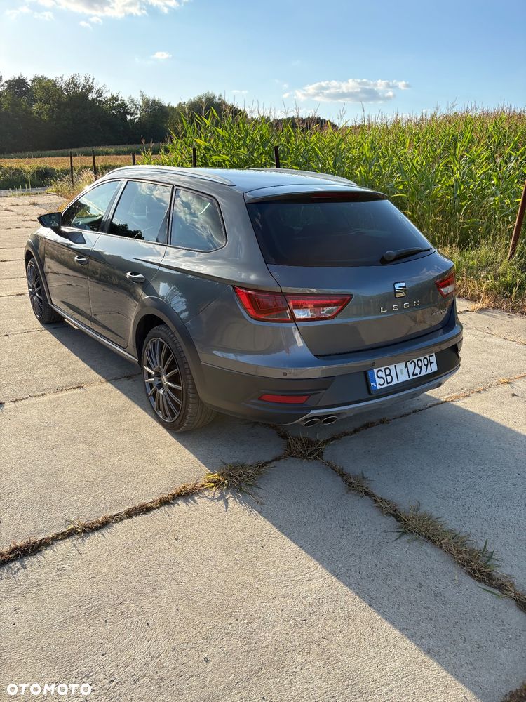 Seat Leon 2.0 TDI X-Perience S&S 4Drive - 5