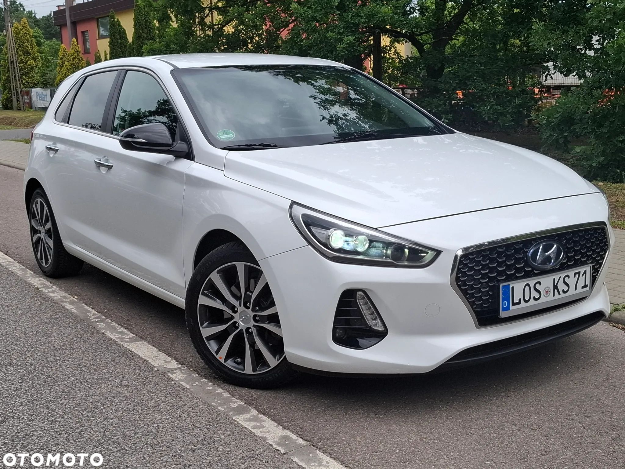 Hyundai i30 1.6 CRDI Fifa World Cup Edition - 1
