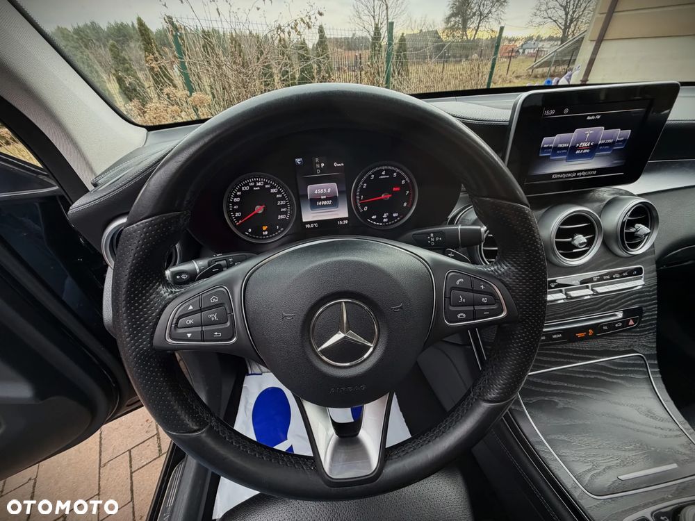 Mercedes-Benz GLC - 36