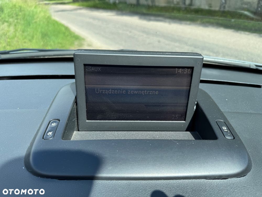Peugeot 3008 HDi 150 Allure - 9
