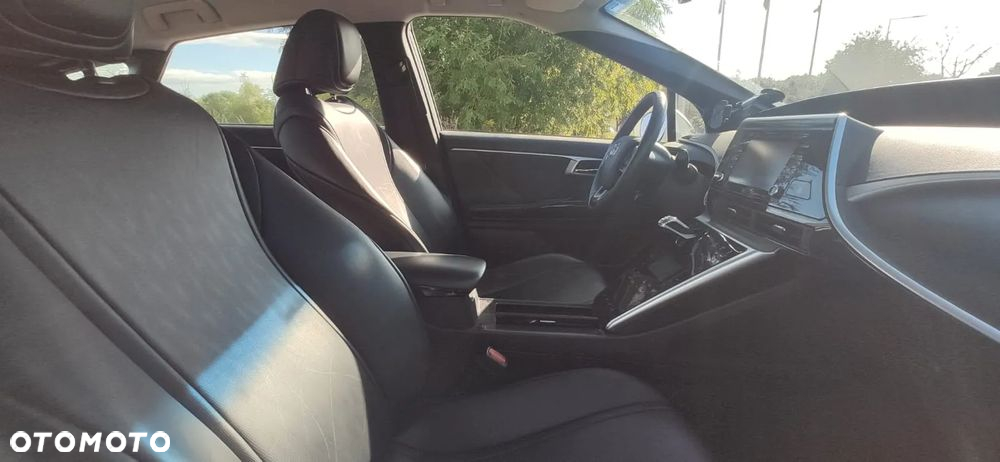 Toyota Mirai Advanced - 18