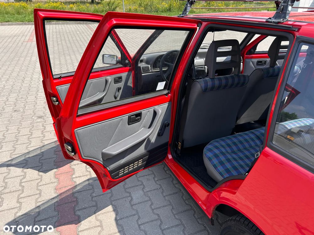 Fiat Uno 899 - 19
