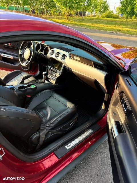 Ford Mustang 2.3 EcoBoost Aut. - 4