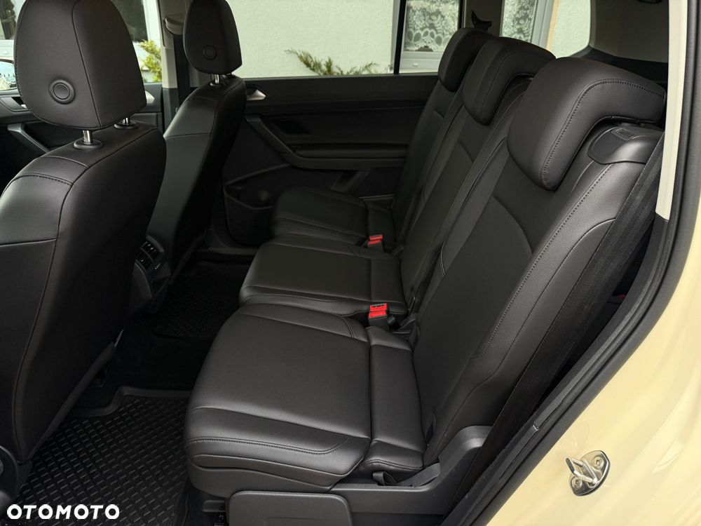 Volkswagen Touran 2.0 TDI SCR DSG Comfortline - 23