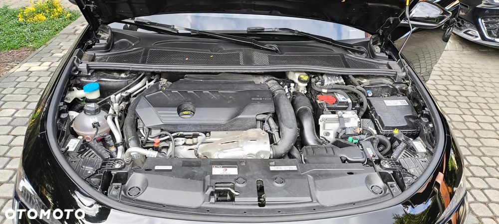 Peugeot 308 1.6 Hybrid PHEV Allure Pack EAT8 - 24