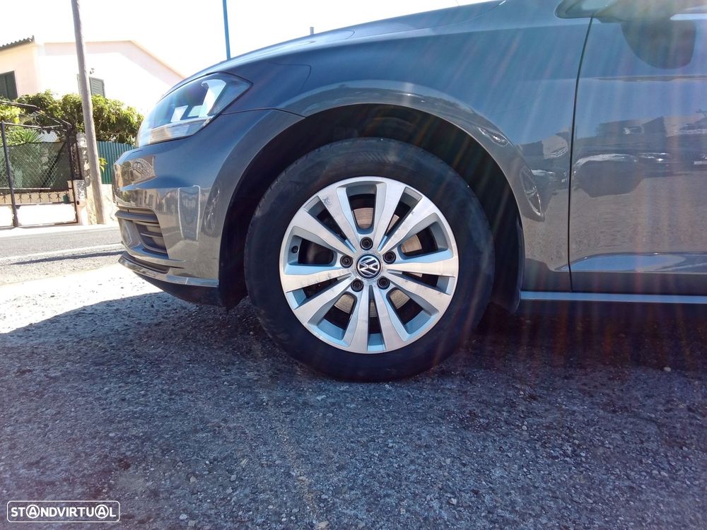 VW Golf Variant 1.0 TSI Trendline - 4