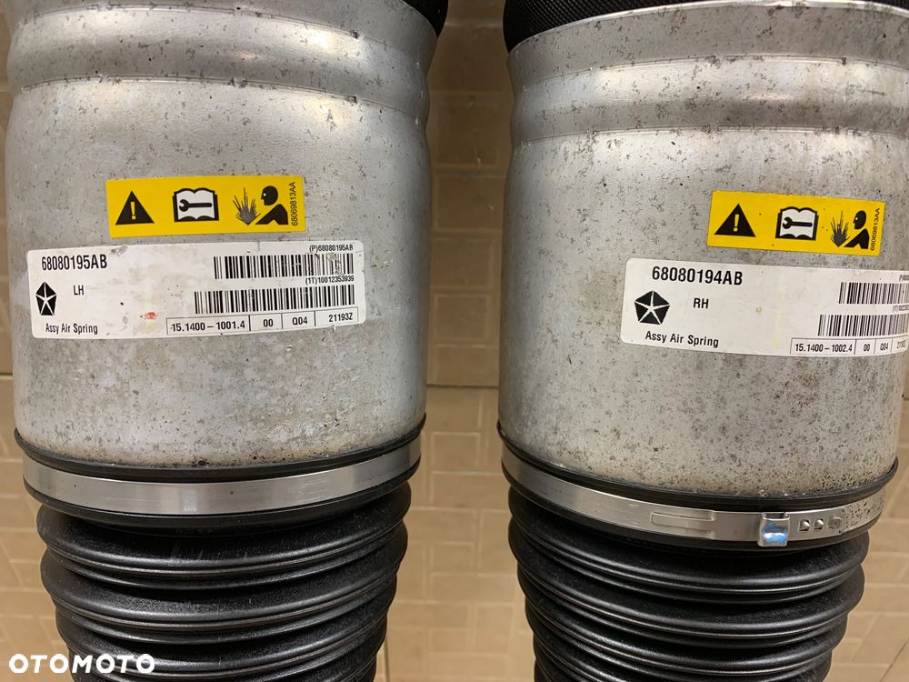 Jeep Grand Cherokee WK2 Lift Amortyzator Pneumatyczny Miech Przód Przedni Lewy-Prawy 68080195AB-68080194AB - 2