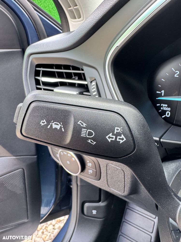 Ford Focus - 20