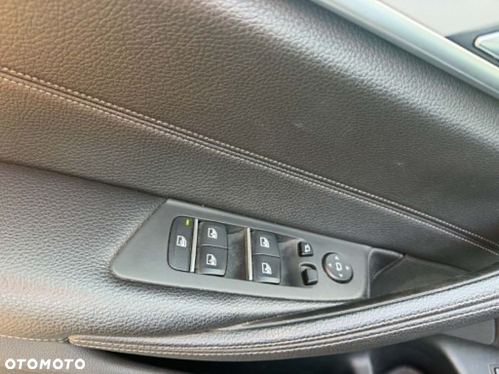 BMW Seria 5 520d - 11