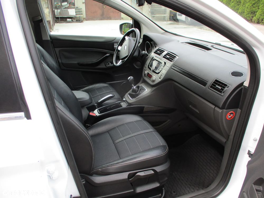 Ford Kuga 2.0 TDCi 4WD Trend - 16