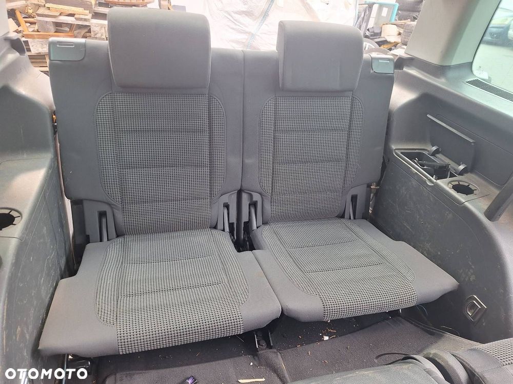 FOTEL TRZECI RZĄD VOLKSWAGEN TOURAN I - 1