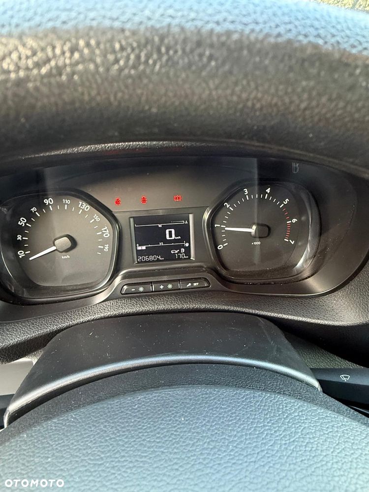 Toyota Proace Long - 9