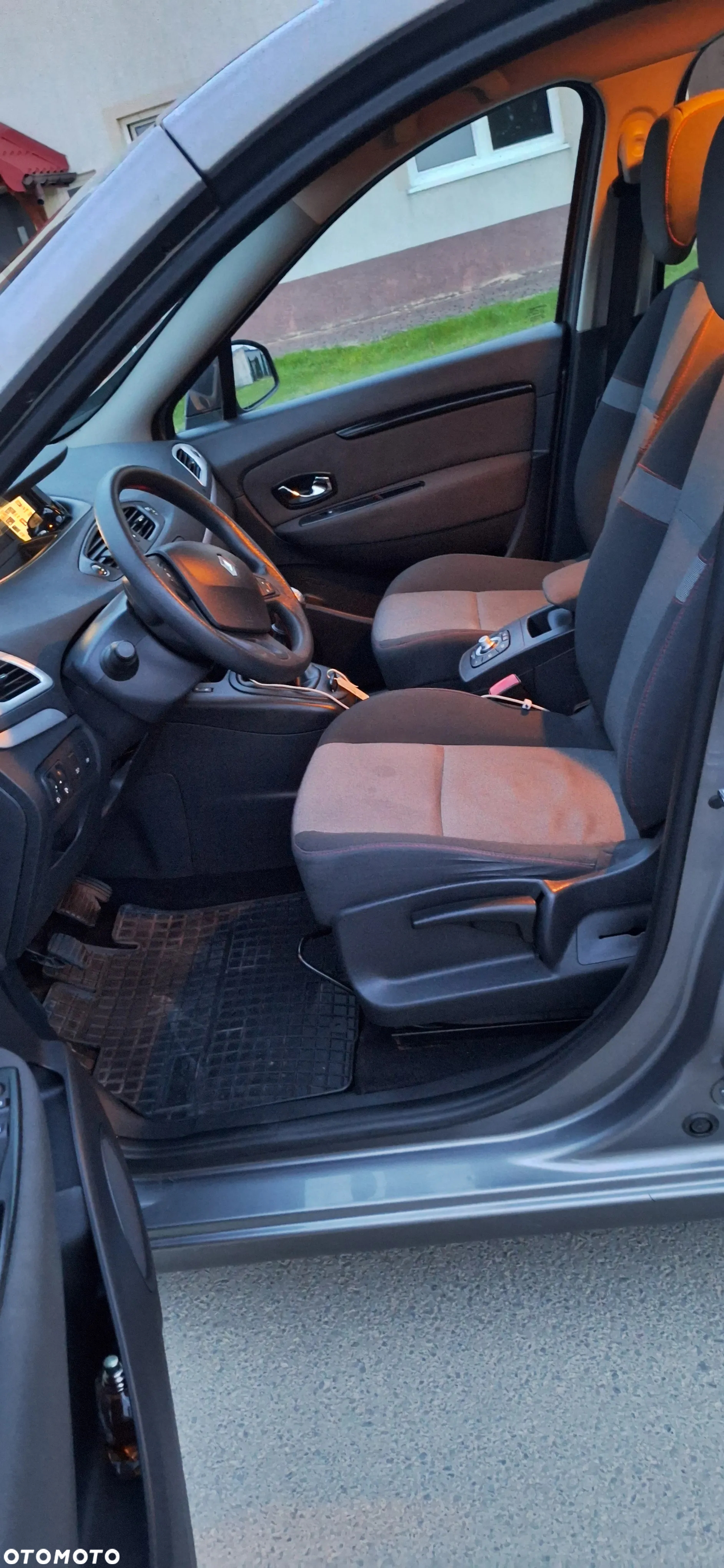 Renault Scenic Xmod 1.5 dCi Life - 11