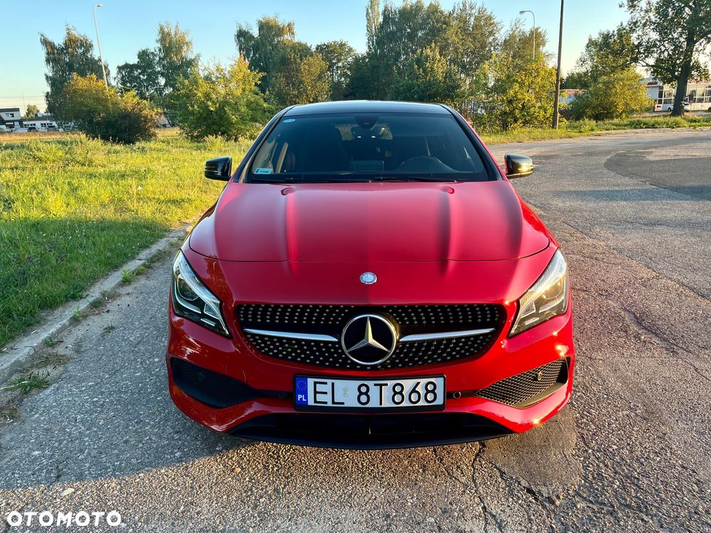 Mercedes-Benz CLA 220 4-Matic AMG Line