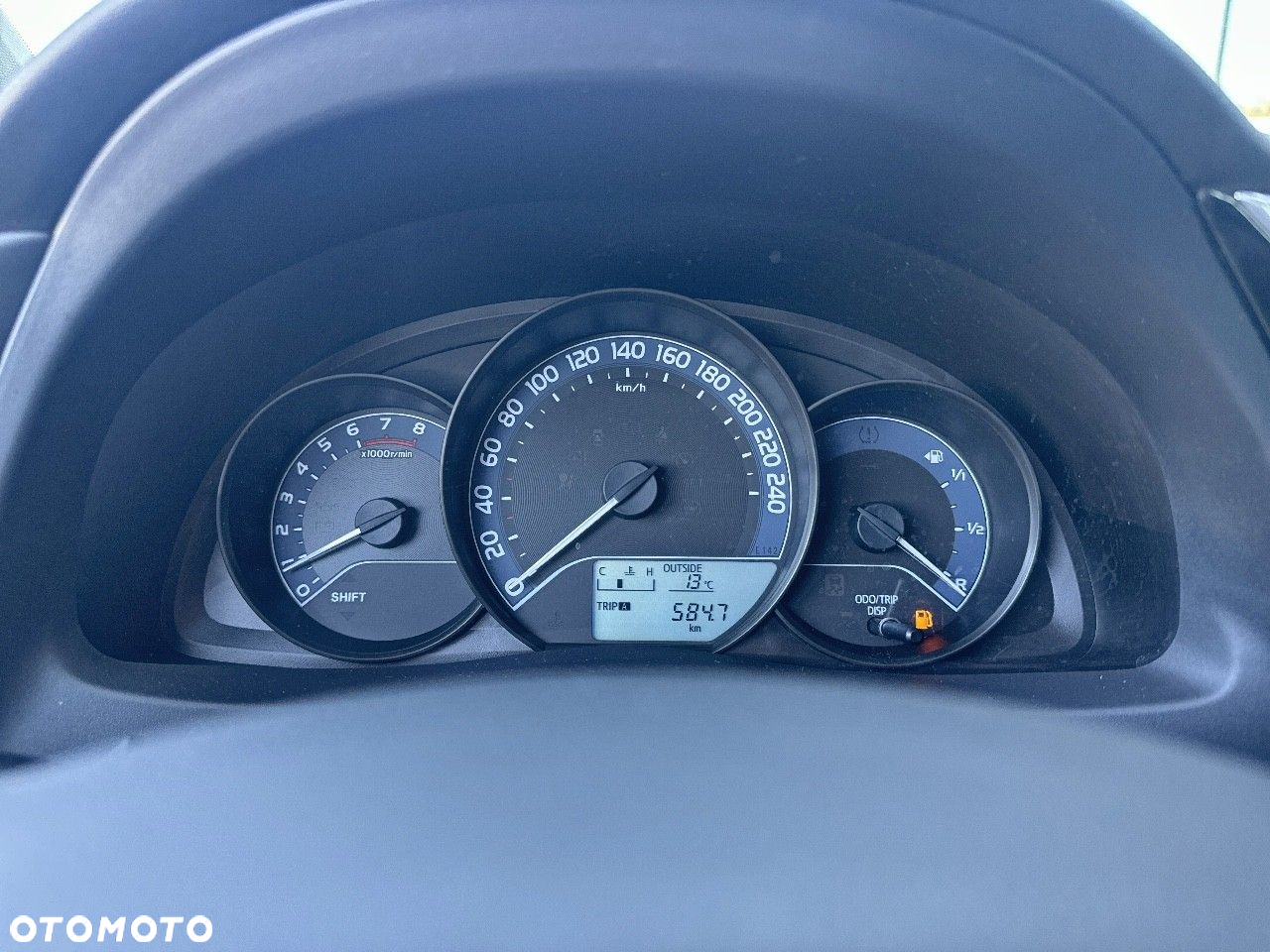 Toyota Auris - 18