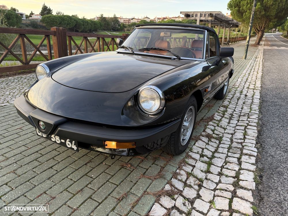 Alfa Romeo Spider 1.6 - 2