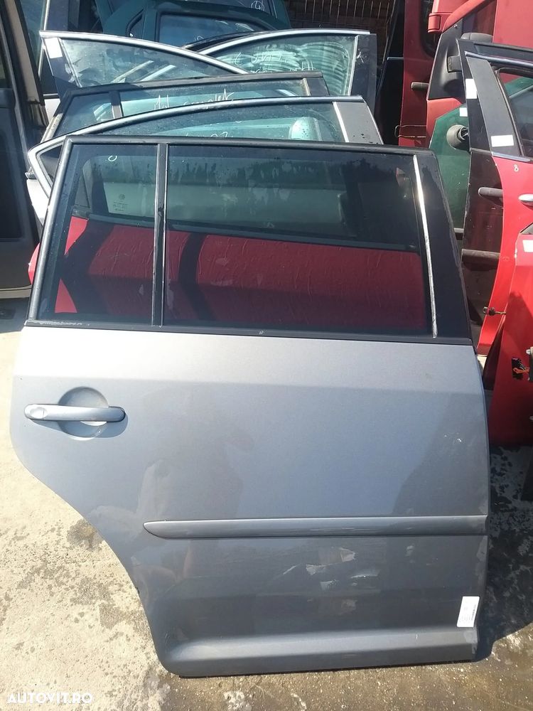 Usa Spate Dreapta pentru Volkswagen Touran Facelift 2009 - 2