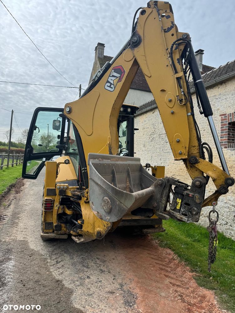 Caterpillar 444 - 3