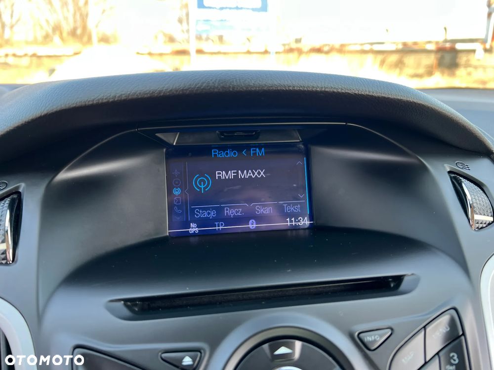 Ford Focus 1.0 EcoBoost Start-Stopp-System Champions Edition - 19