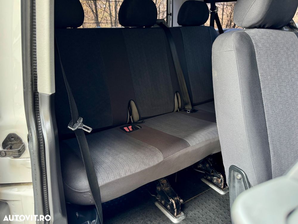 Volkswagen Caravelle KR Comfortline DSG - 29