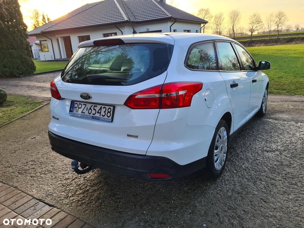 Ford Focus - 10