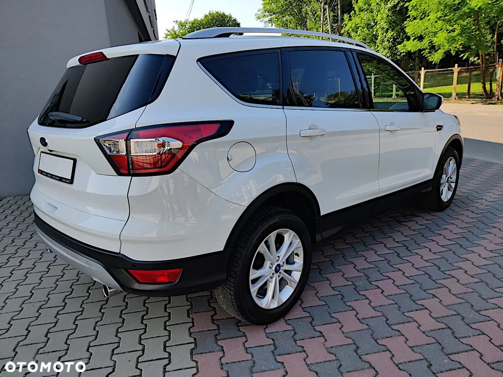 Ford Kuga 2.0 TDCi 4x2 Titanium - 13