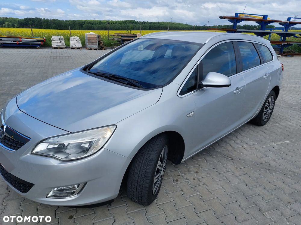 Opel Astra 1.4 Turbo Sports Tourer 150 Jahre - 17