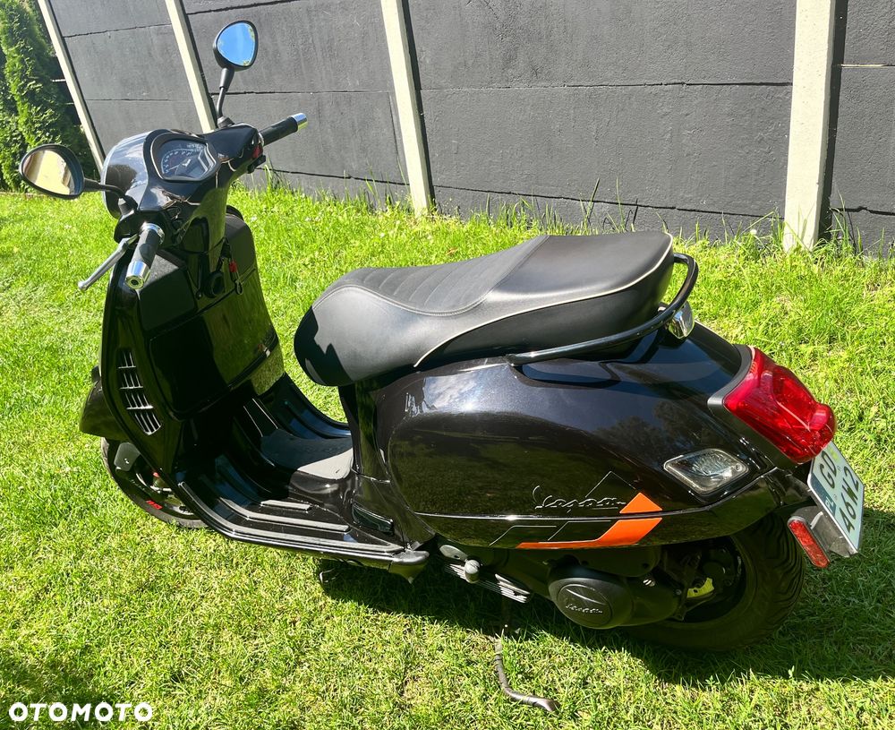 Vespa GTS - 5