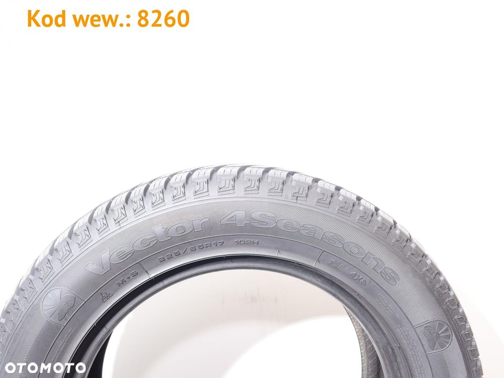 Goodyear Vector 4Seasons SUV - 225/65 R17 - 6