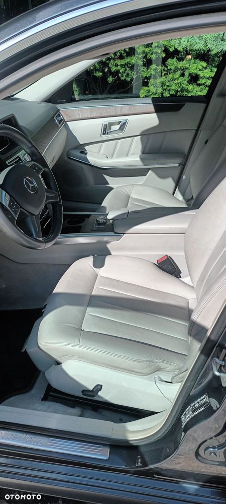 Mercedes-Benz Klasa E 250 CDI 4-Matic Classic - 2