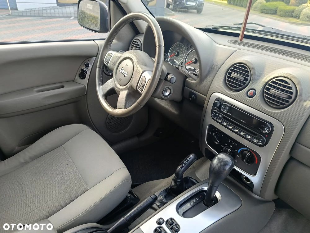 Jeep Cherokee 2.8 CRD Limited - 10