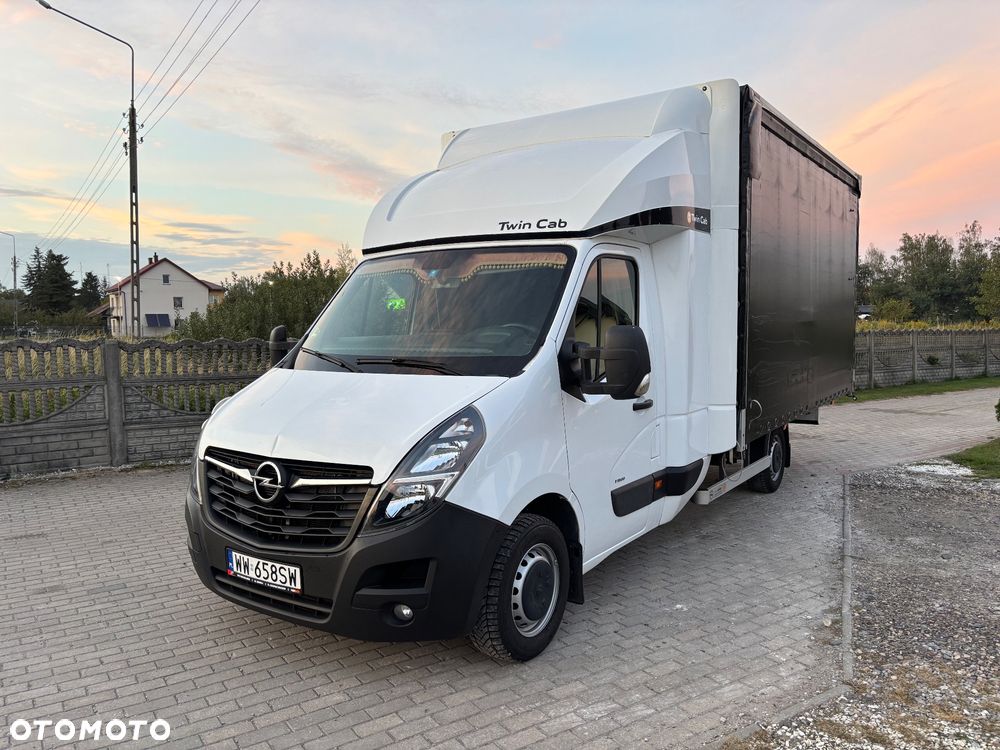 Opel Movano