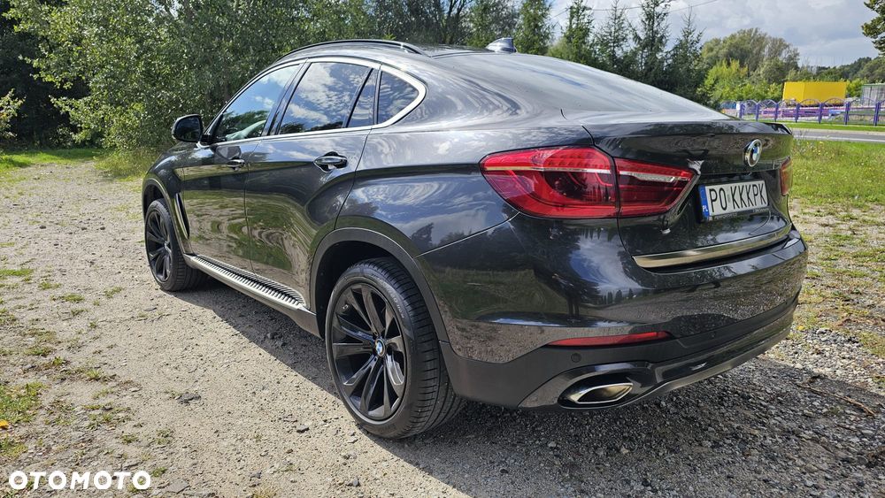 BMW X6 xDrive40d - 9