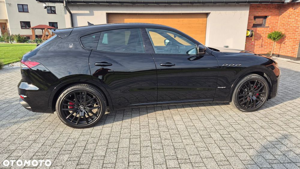 Maserati Levante Q4 GranSport - 7