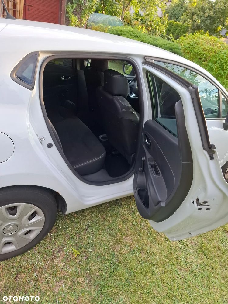 Renault Clio 1.5 dCi Energy Alize - 5