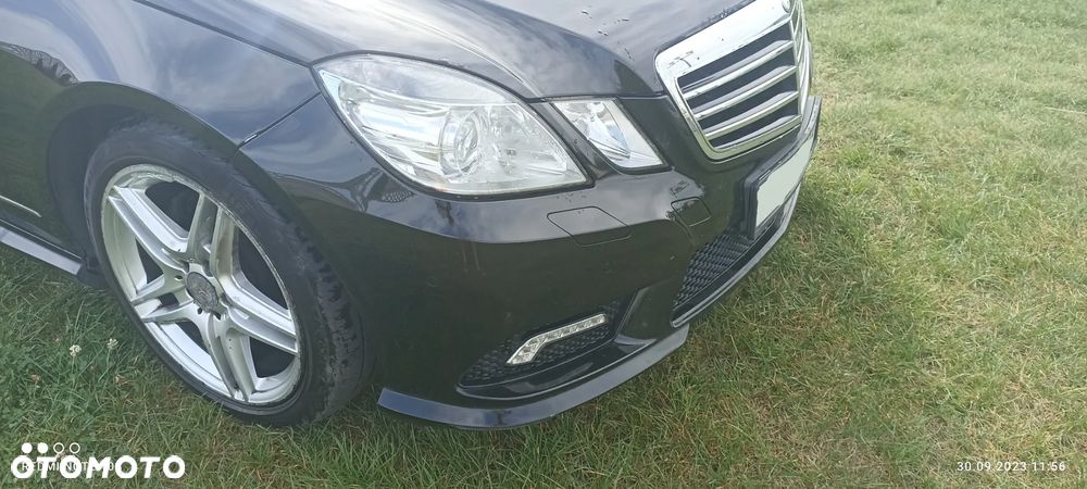MERCEDES W212 KOMBI KPL PAKIET ZEWNETRZNY AMG 197 - 1