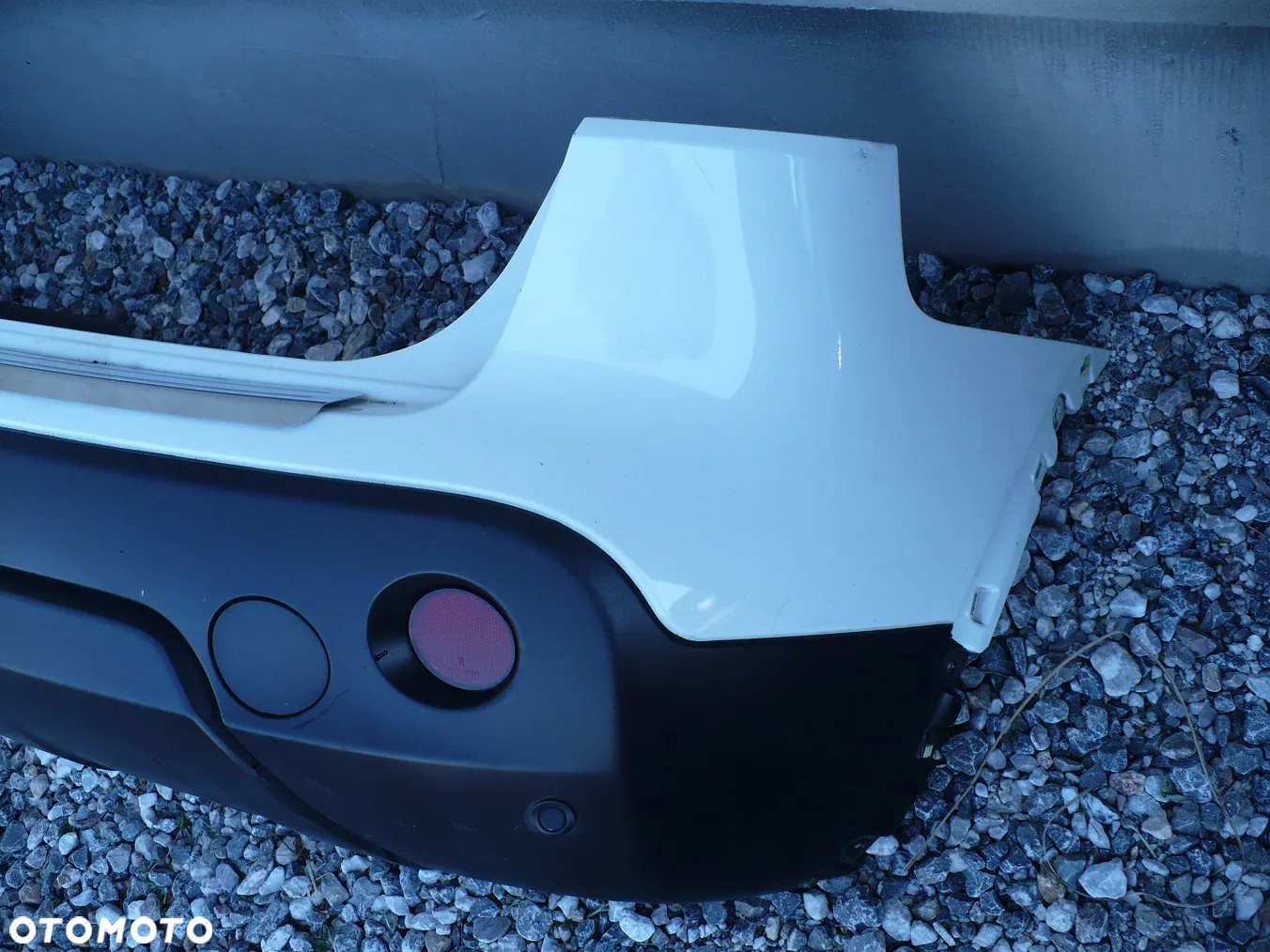 QASHQAI J10 ZDERZAK TYL CZARNY-Z11 BIALY-326 EU. - 11