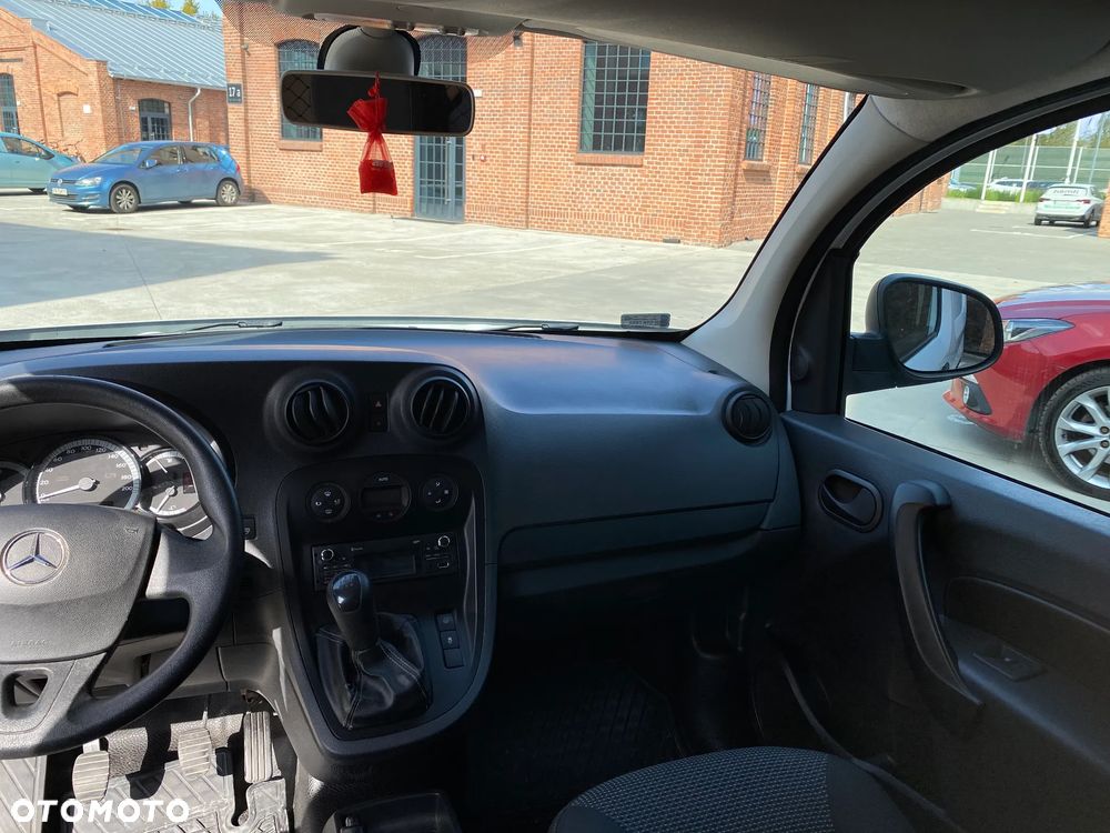Mercedes-Benz Citan - 12