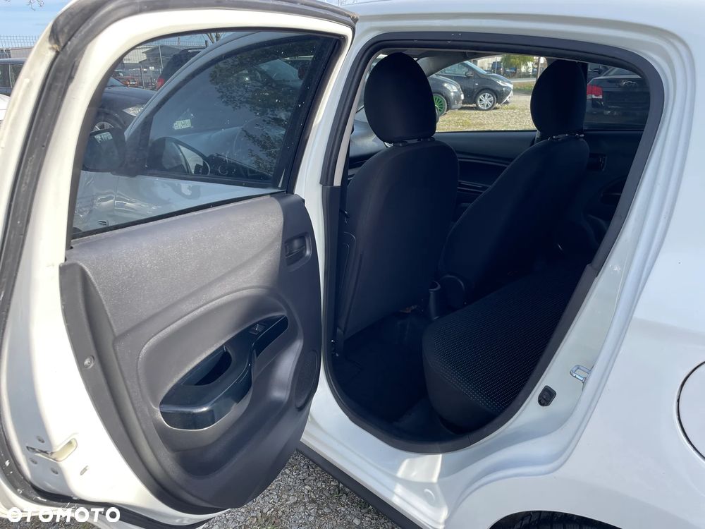 Mitsubishi Space Star 1.2 Intense - 13