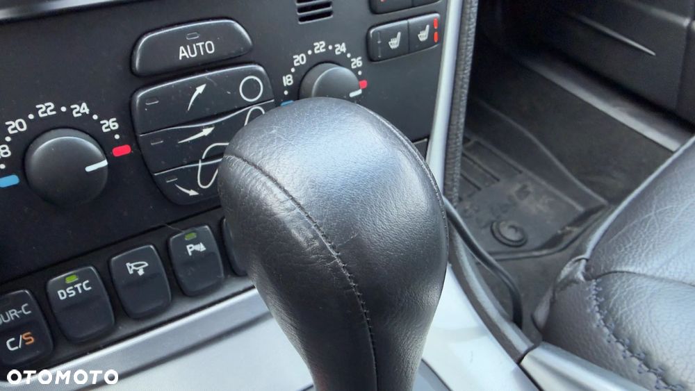 Volvo XC 70 D5 AWD Ocean Race - 14