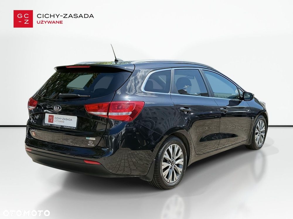 Kia Ceed - 5