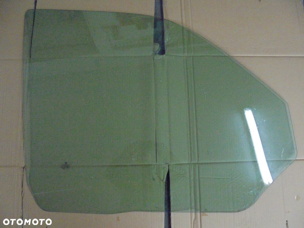 SZYBA PRAWA DRZWI PRZÓD VW TRANSPORTER T6 - 1