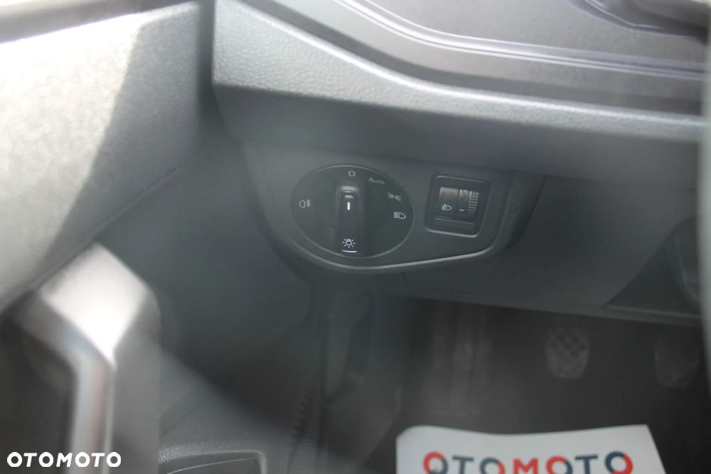 Volkswagen Polo 1.0 - 17