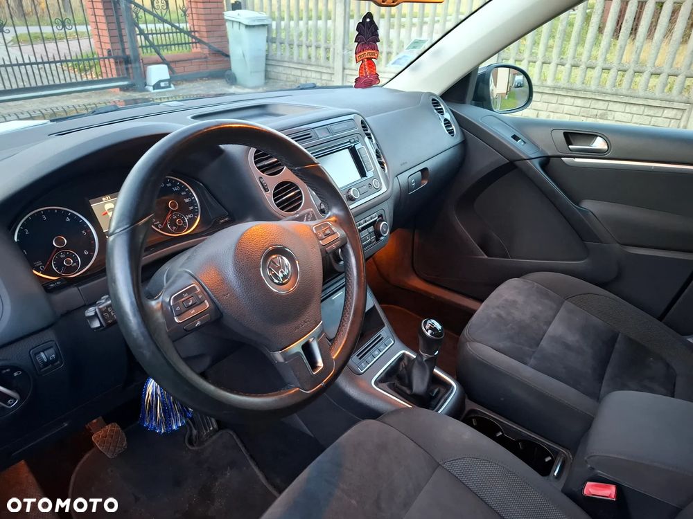 Volkswagen Tiguan 2.0 TDI DPF BlueMotion Technology CityScape - 13