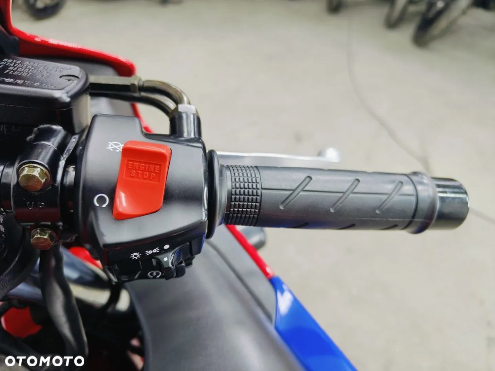 Honda CBR - 19