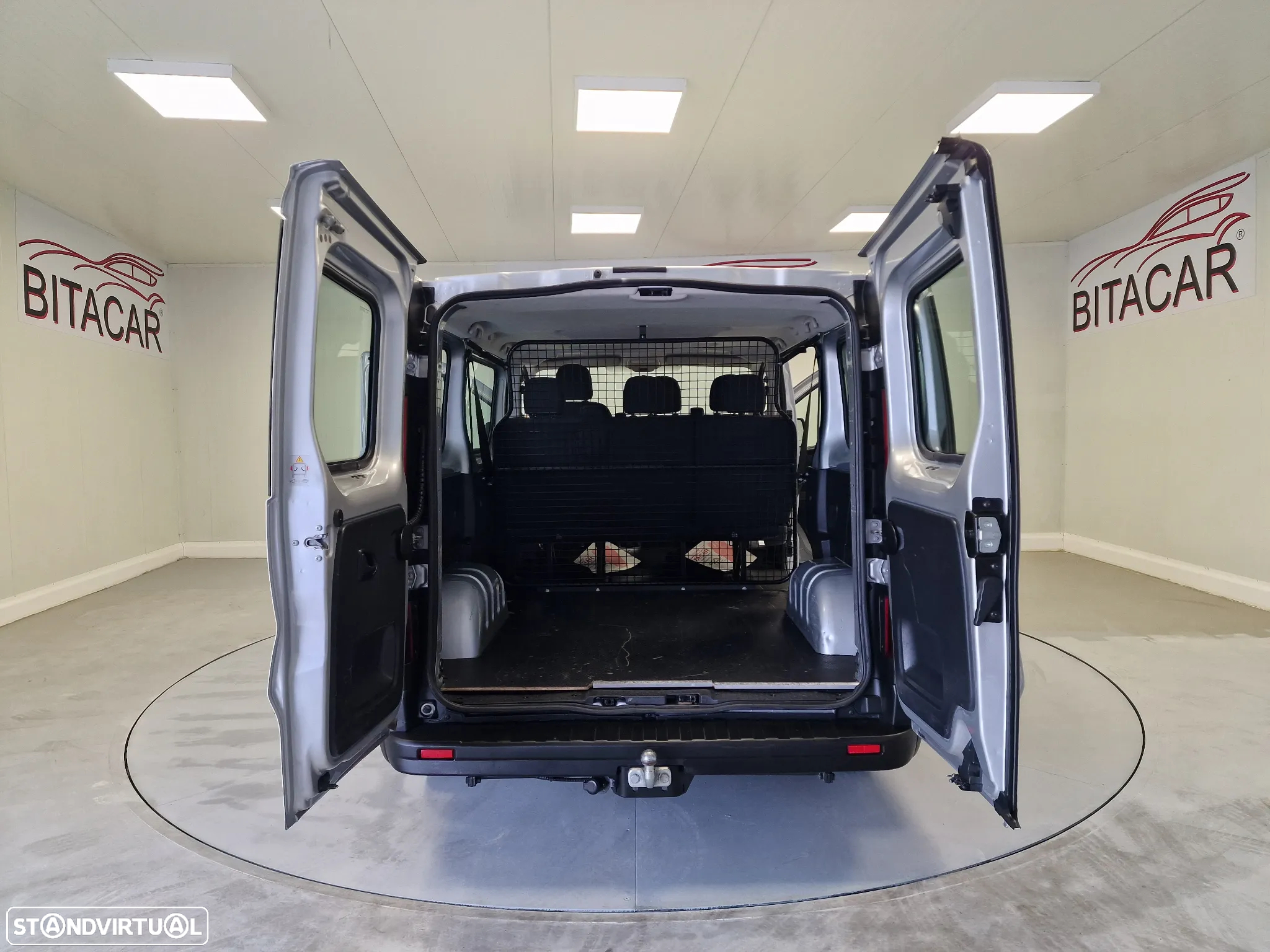 Opel VIVARO COMBI 1.6 CDTI L1H1 APENAS 28.000KMS - 32
